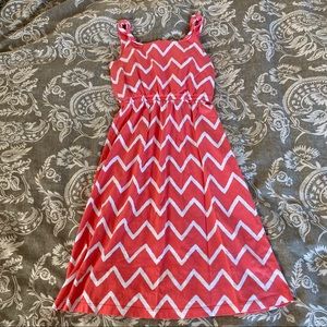 Chevon (pink/white) sz 8 maxi dress